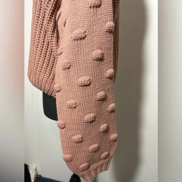 Moon & Madison Sweater Chunky Knit French Dot Sleeves Size Medium - Picture 6 of 8
